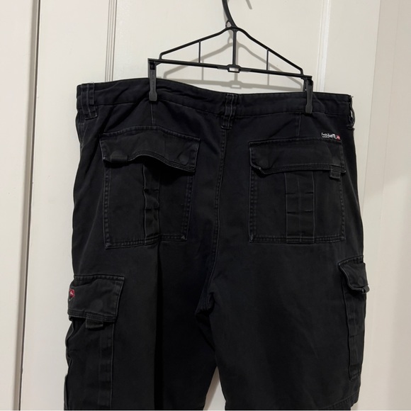 Quicksilver Black Cargo Shorts - Picture 6 of 11